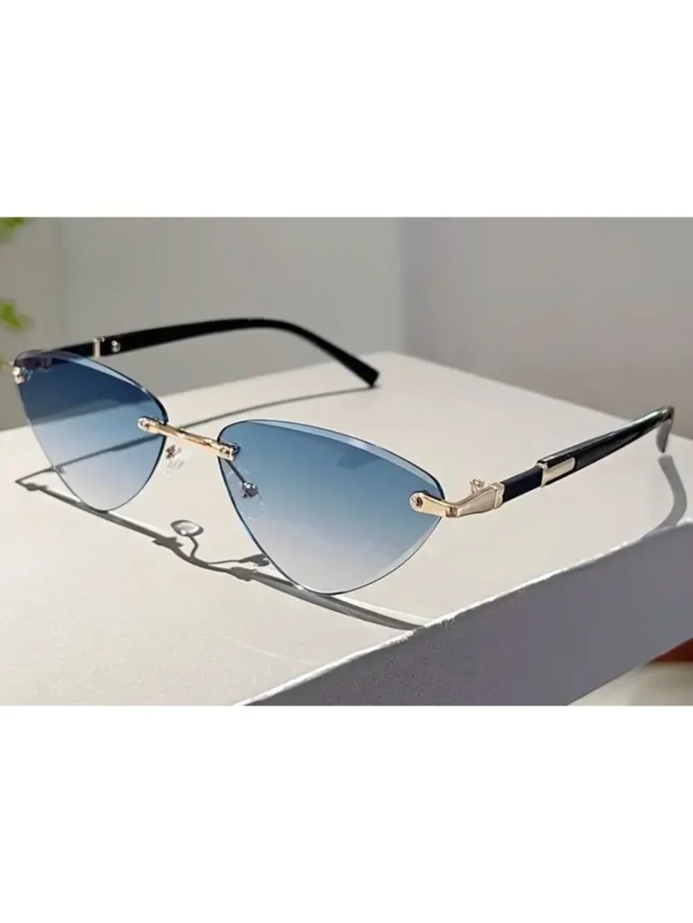 Cat Eye Retro Triangle Faded Blue Lenses Sunglasses Gold & Black Arms